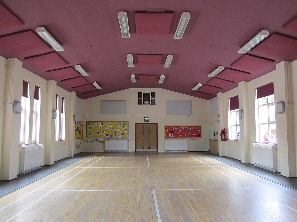 1628631566-2102778831-bmh-main-hall-badminton-court